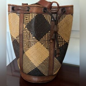 Vintage Brown and Tan Woven Shoulder Bag